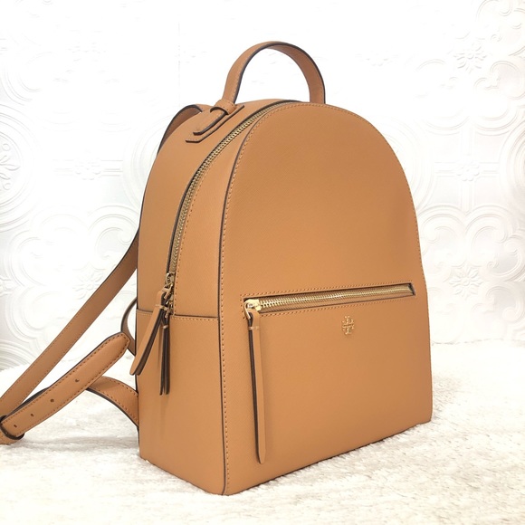 Tory Burch Handbags - 🌸OFFERS?🌸Tory Burch Leather Cardamom Backpack🎒
